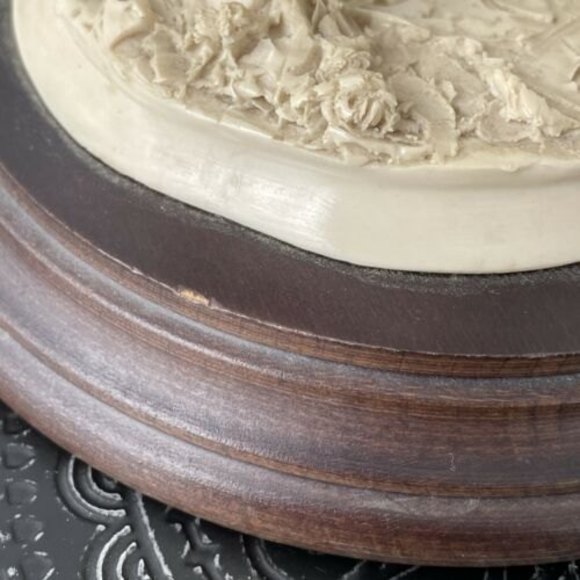 Vittario Tessaro By ADL  Little Boy Digging / Garden Figurine - Picture 9 of 11